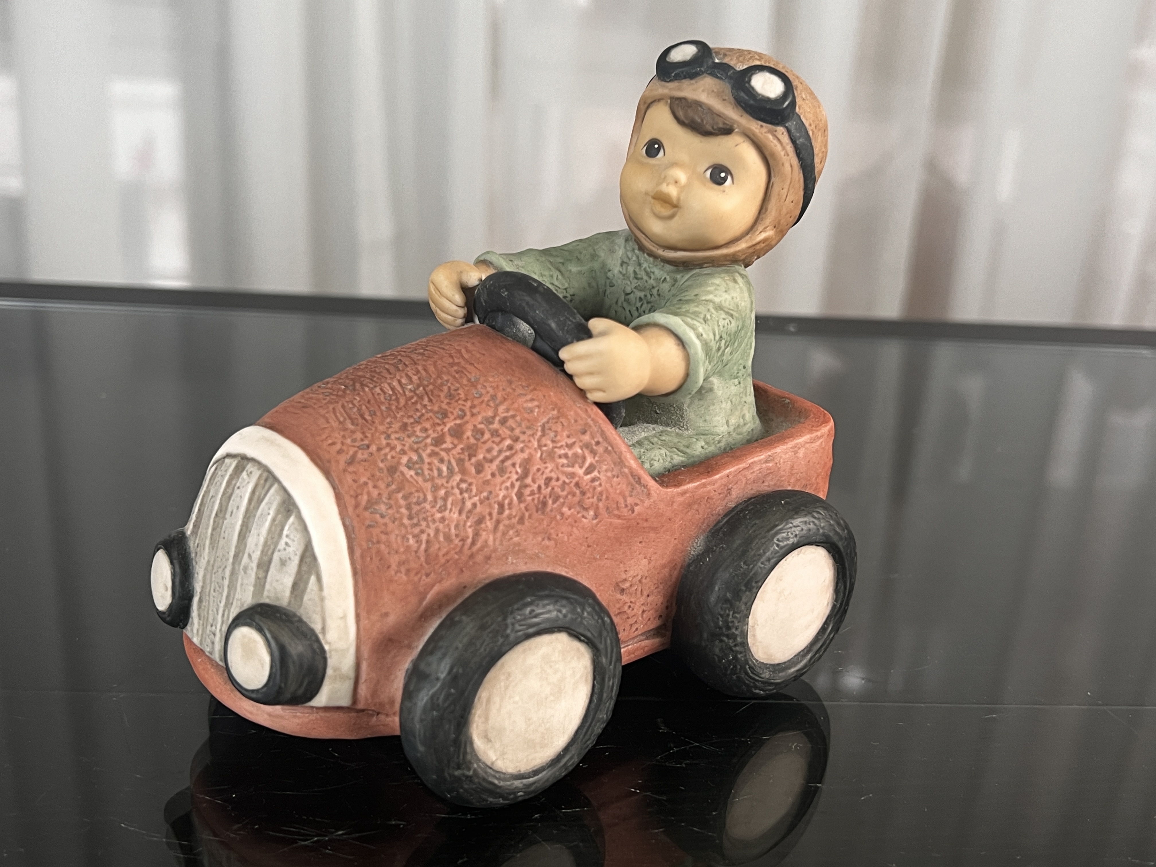  Goebel Figur Nina Marco 12 cm - 1 Wahl. Top Zustand
